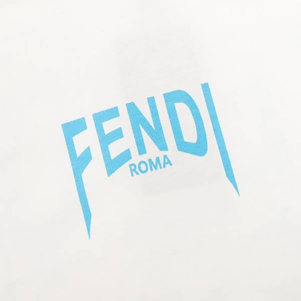 フェンディ ロゴ プリント コットン Tシャツ コピー fes50020